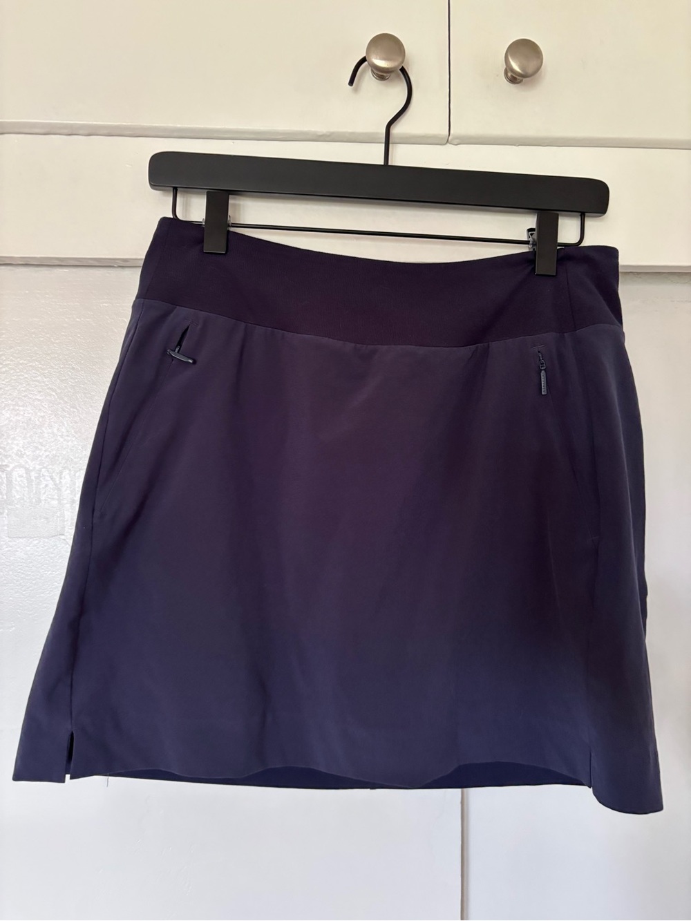 Athleta Navy Blue Active skirt Size 6